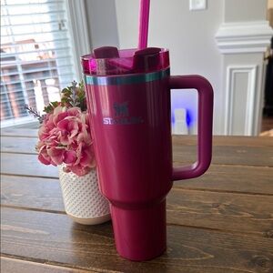 Stanley Berry Truffle Valentines limited edition tumbler🩷